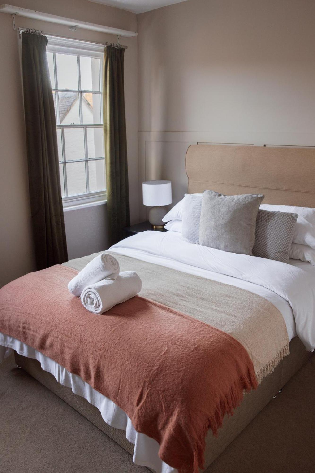 The Raven Hotel At Much Wenlock By Purestay Exterior photo