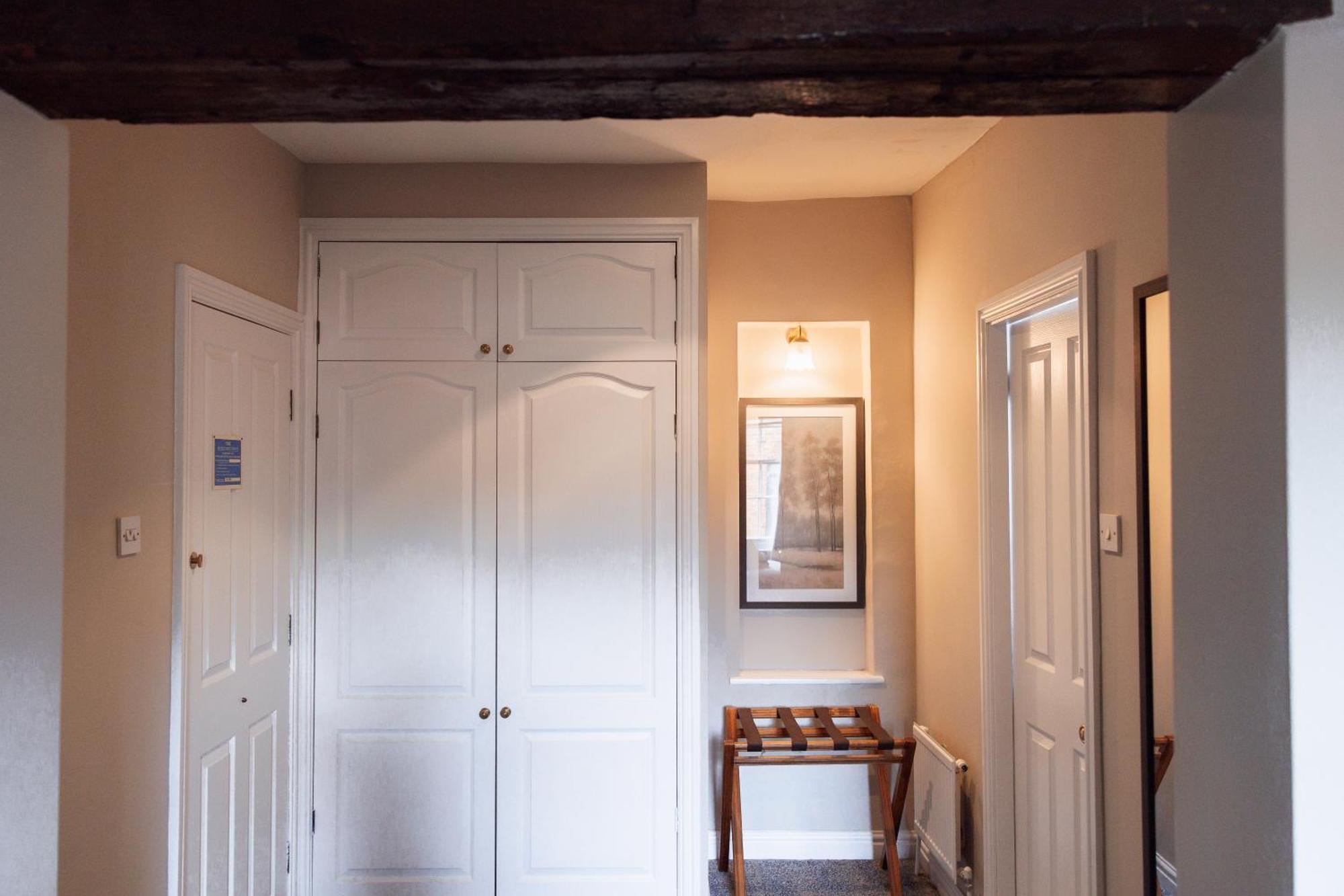 The Raven Hotel At Much Wenlock By Purestay Exterior photo